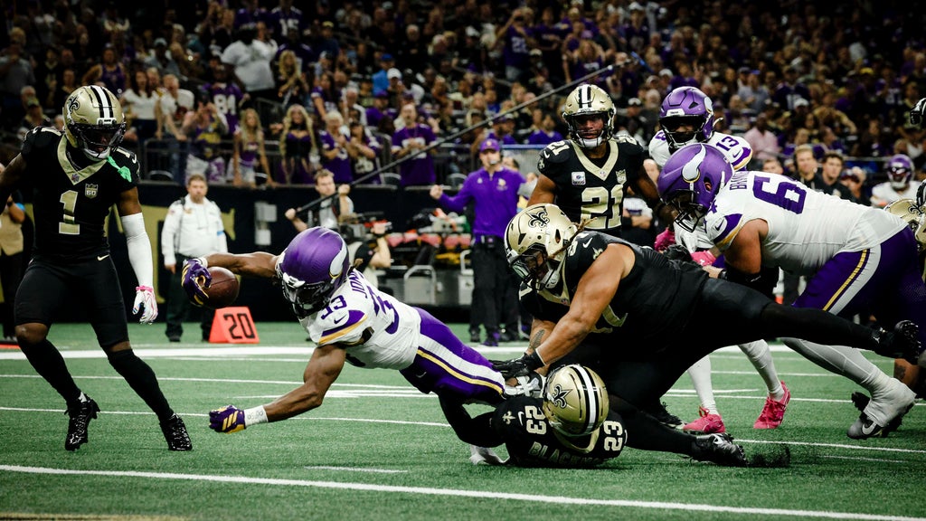 Jefferson, Jones, Murray all produce to help the unbeaten Vikings top Saints 23-13 — WCCO / CBS Minnesota, San Ramon Sports news