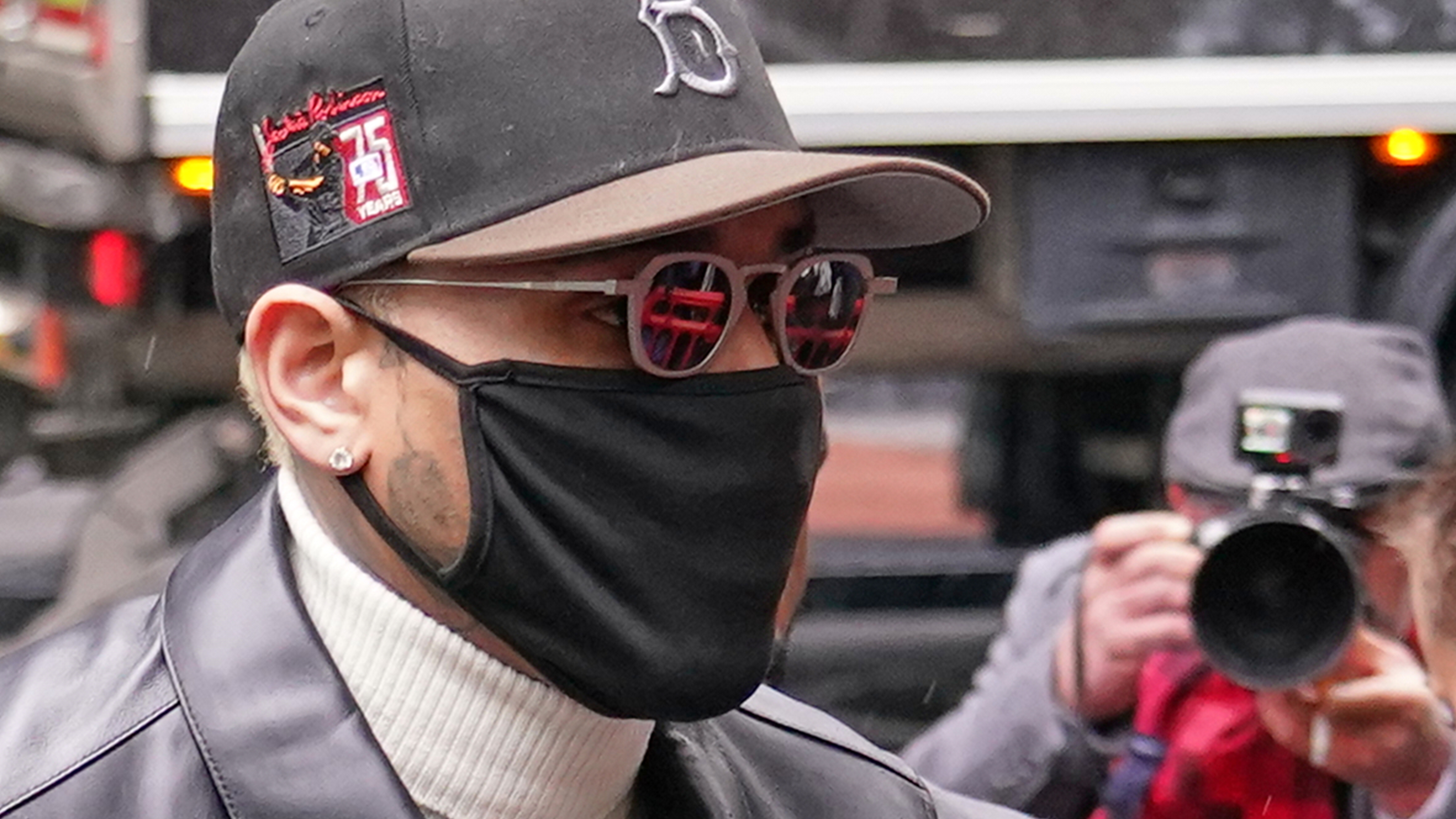 Chris Brown avoids prison time for brawling at a London nightclub

       — ABC 7 Bay Area, San Ramon Community news