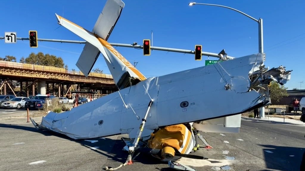 Prop plane crash in San Jose injures 3, including child — KTVU FOX 2 Bay Area