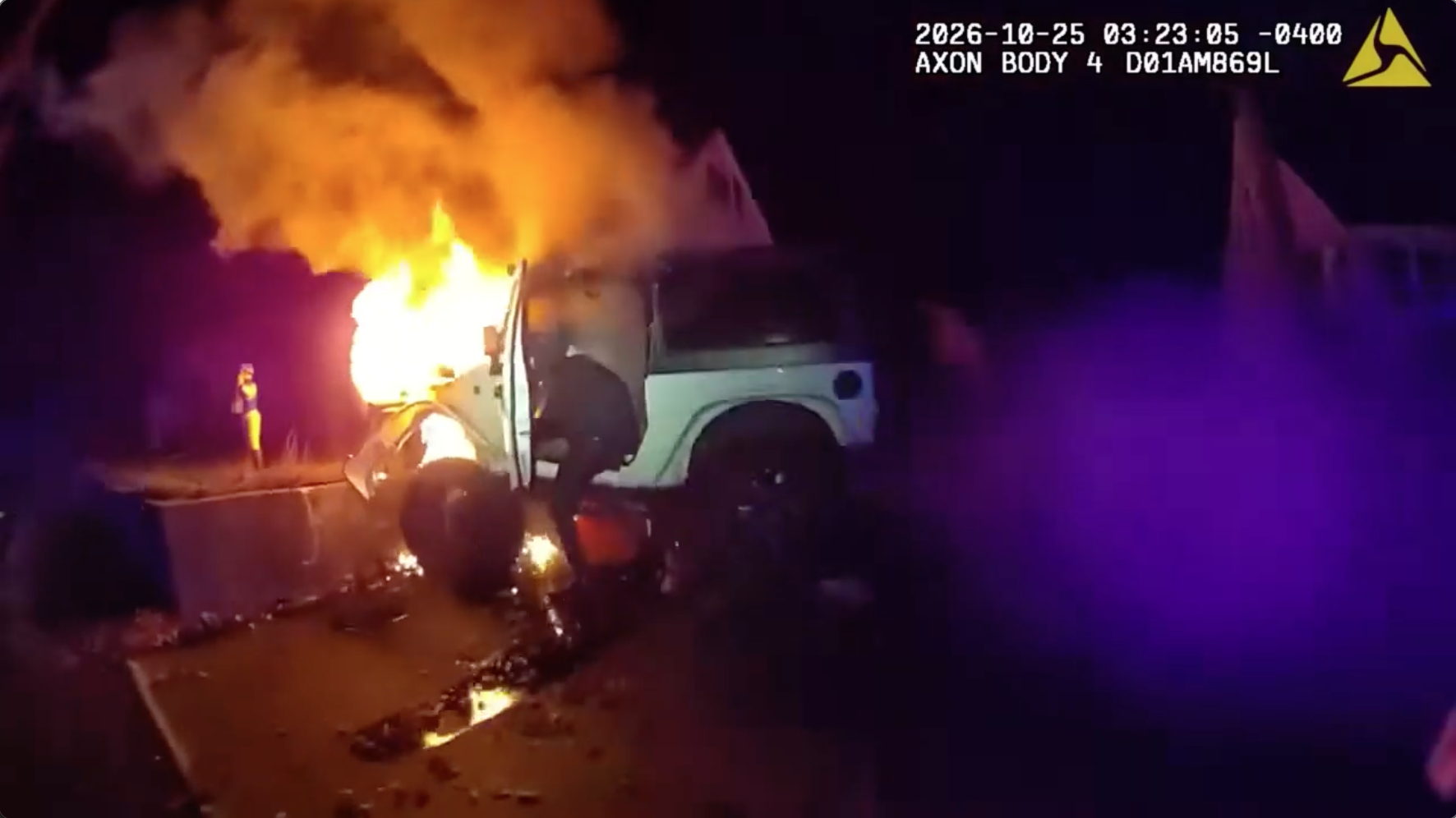 Bodycam video shows police rescuing man from burning Jeep after crash; driver facing multiple charges — KTVU FOX 2 Bay Area, San Ramon Community news